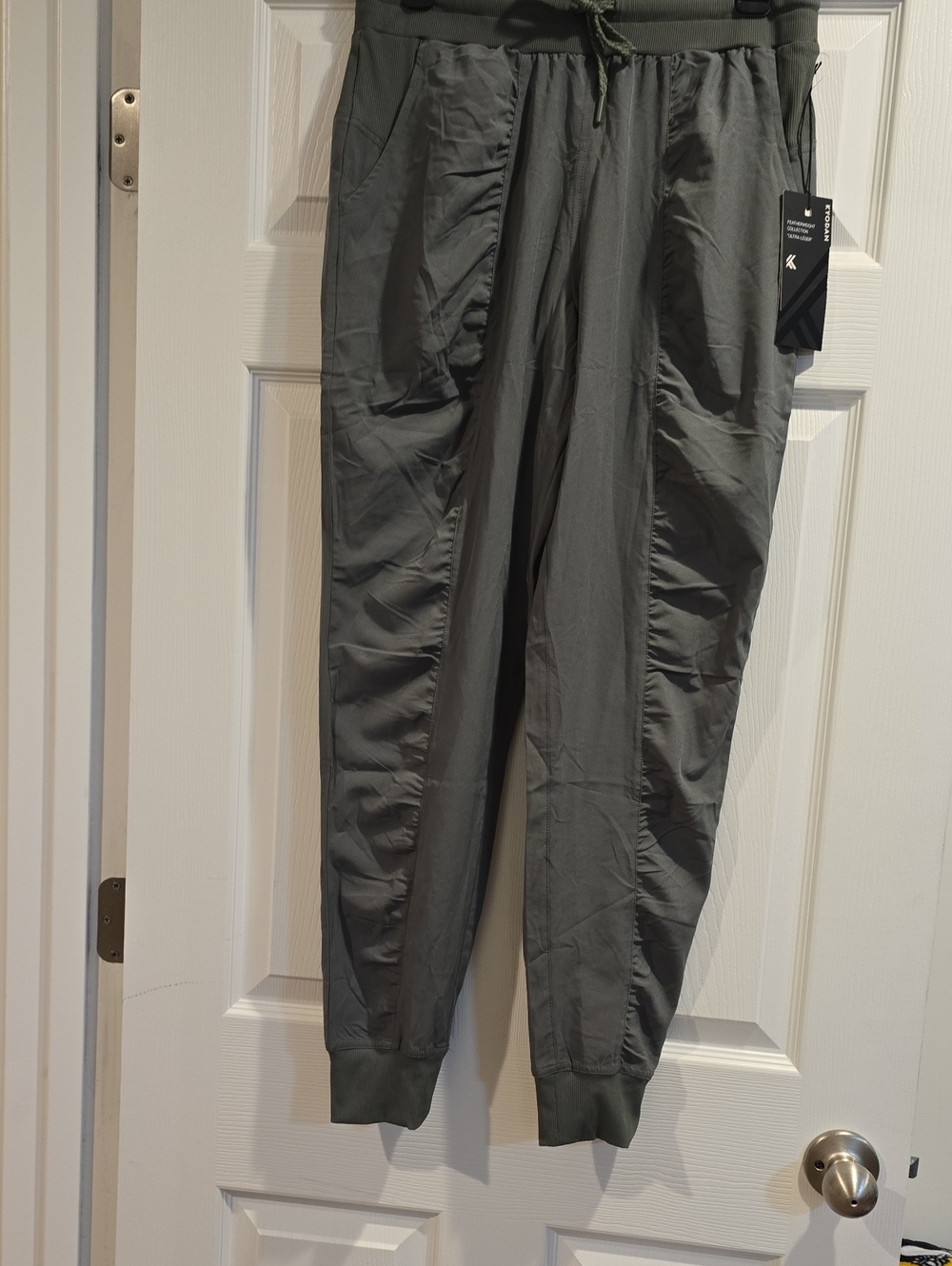 Kyodan Olive Green Women's Jogger Pants